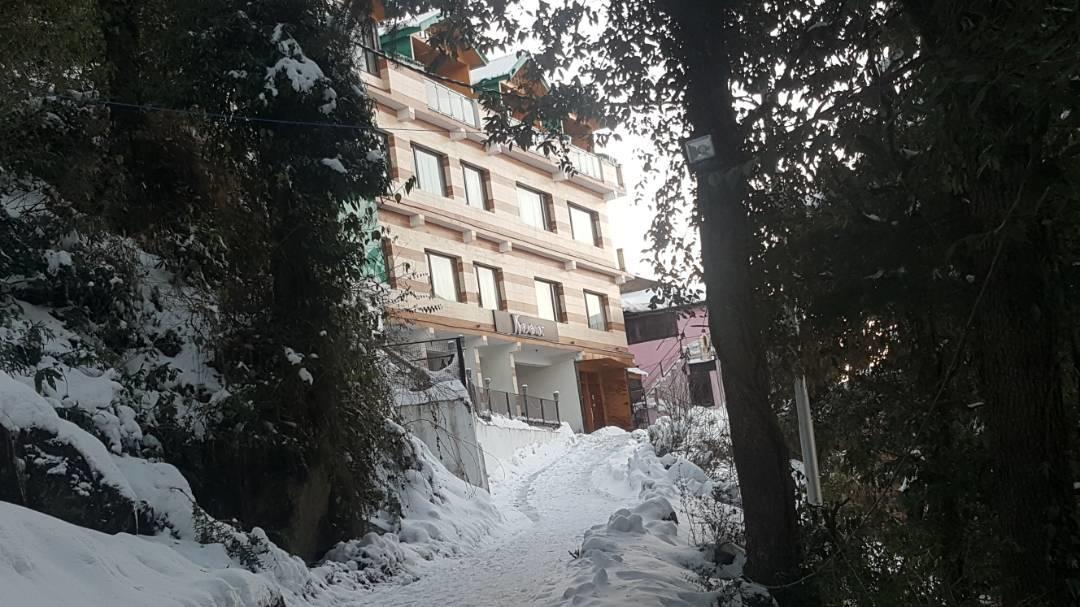 Hotel Kayanat Dalhousie Eksteriør bilde
